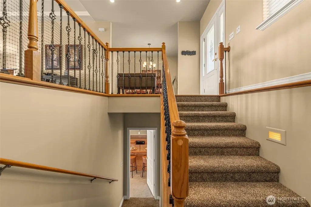 825 Briarwood Drive East Wenatchee WA 98802