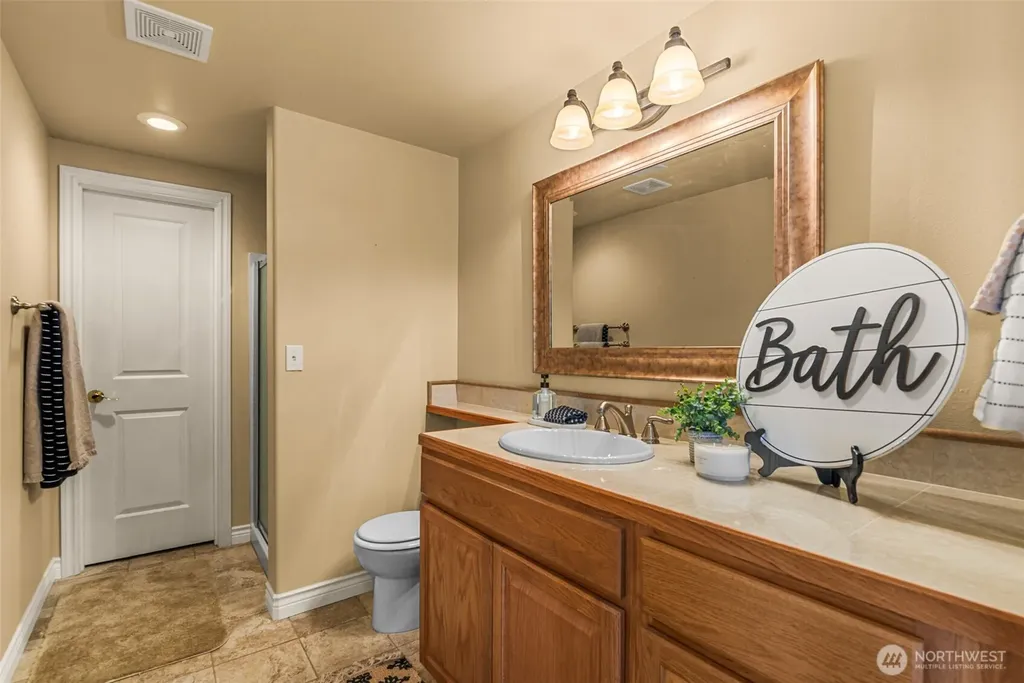 825 Briarwood Drive East Wenatchee WA 98802