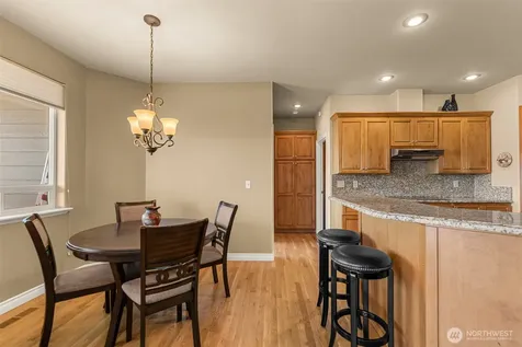 825 Briarwood Drive East Wenatchee WA 98802