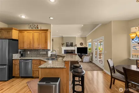 825 Briarwood Drive East Wenatchee WA 98802