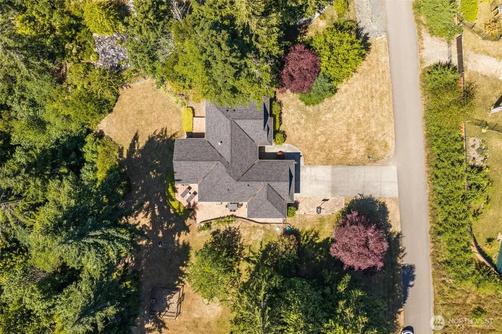 552 Elwha Bluffs Road Port Angeles WA 98363