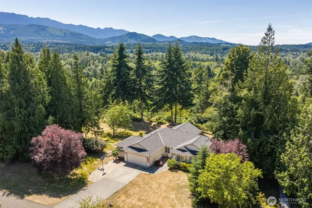 552 Elwha Bluffs Road Port Angeles WA 98363