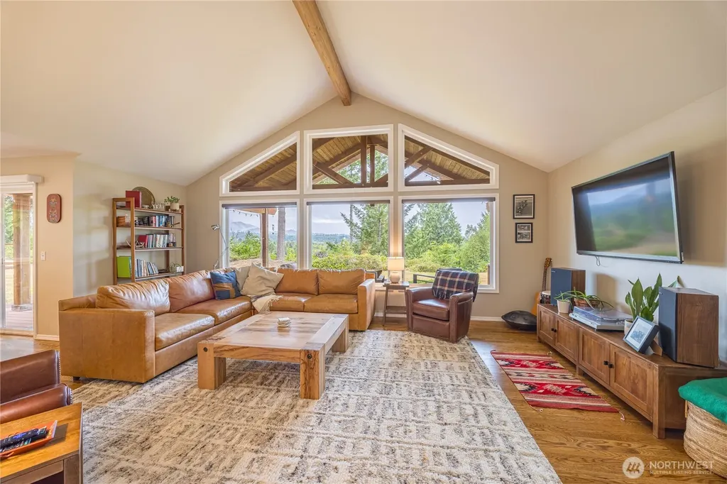 552 Elwha Bluffs Road Port Angeles WA 98363