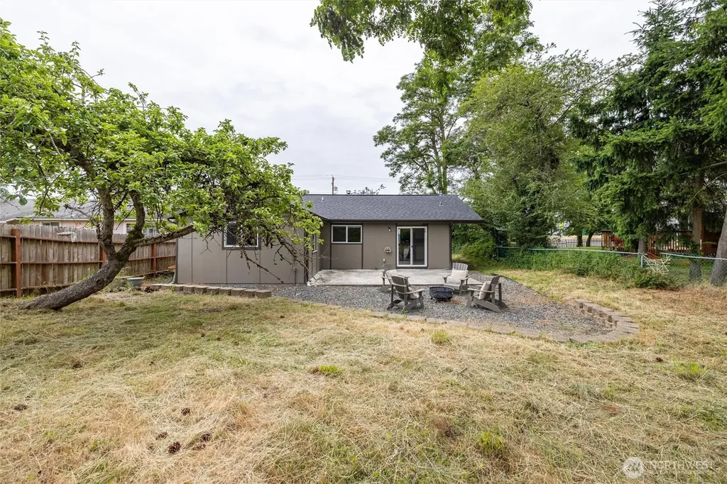 2330 Woburn Street Bellingham WA 98229