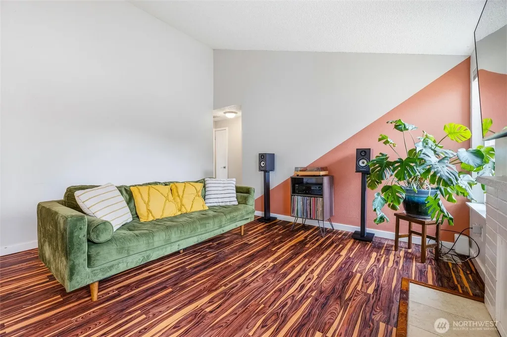 2330 Woburn Street Bellingham WA 98229