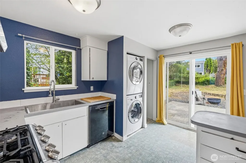 2330 Woburn Street Bellingham WA 98229