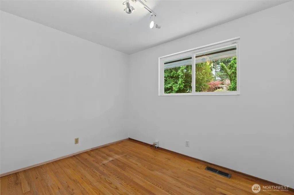 11020 SE 186th Street Renton WA 98055