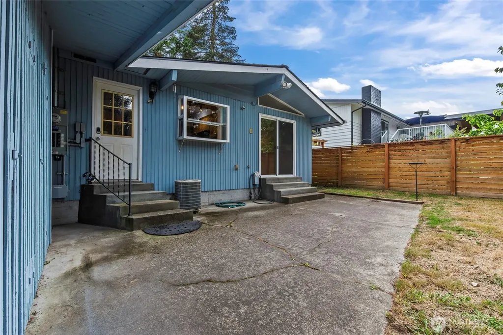 11020 SE 186th Street Renton WA 98055