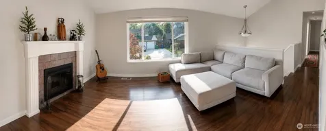 33700 33rd Place SW Federal Way WA 98023