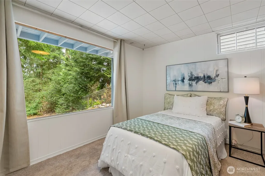 1250 NE 188th Street Shoreline WA 98155