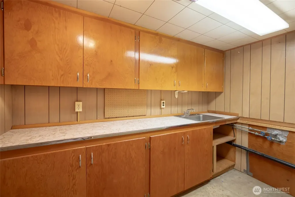 1250 NE 188th Street Shoreline WA 98155
