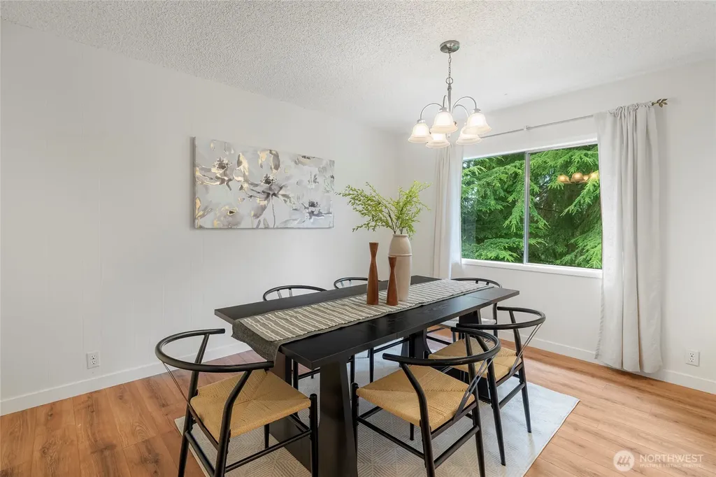 1250 NE 188th Street Shoreline WA 98155