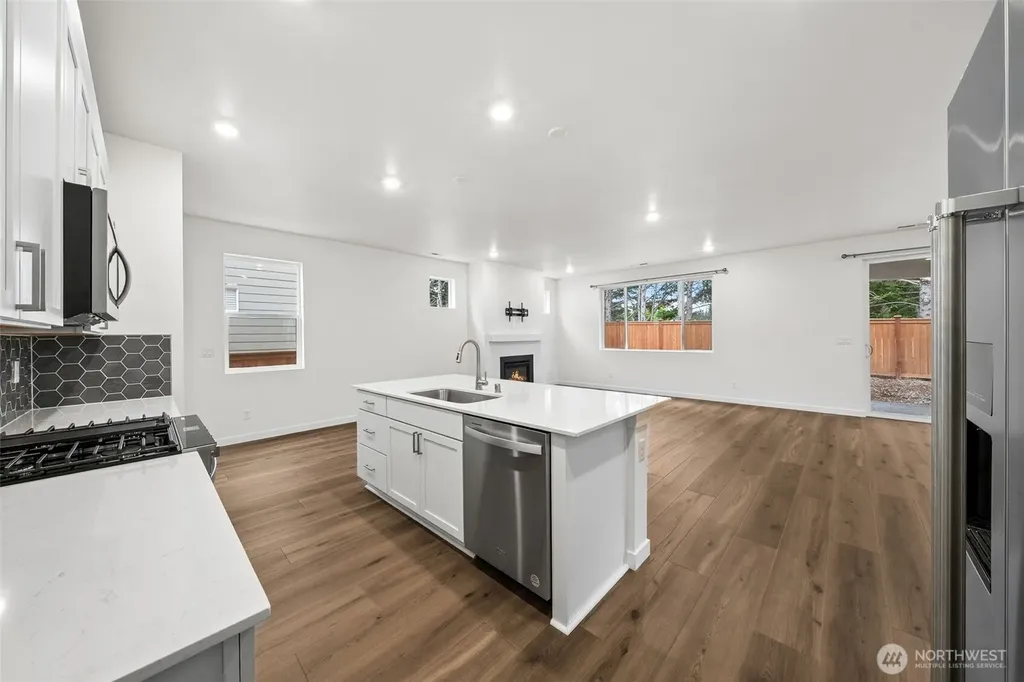 17914 SE 265th Street Covington WA 98042