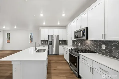 17914 SE 265th Street Covington WA 98042