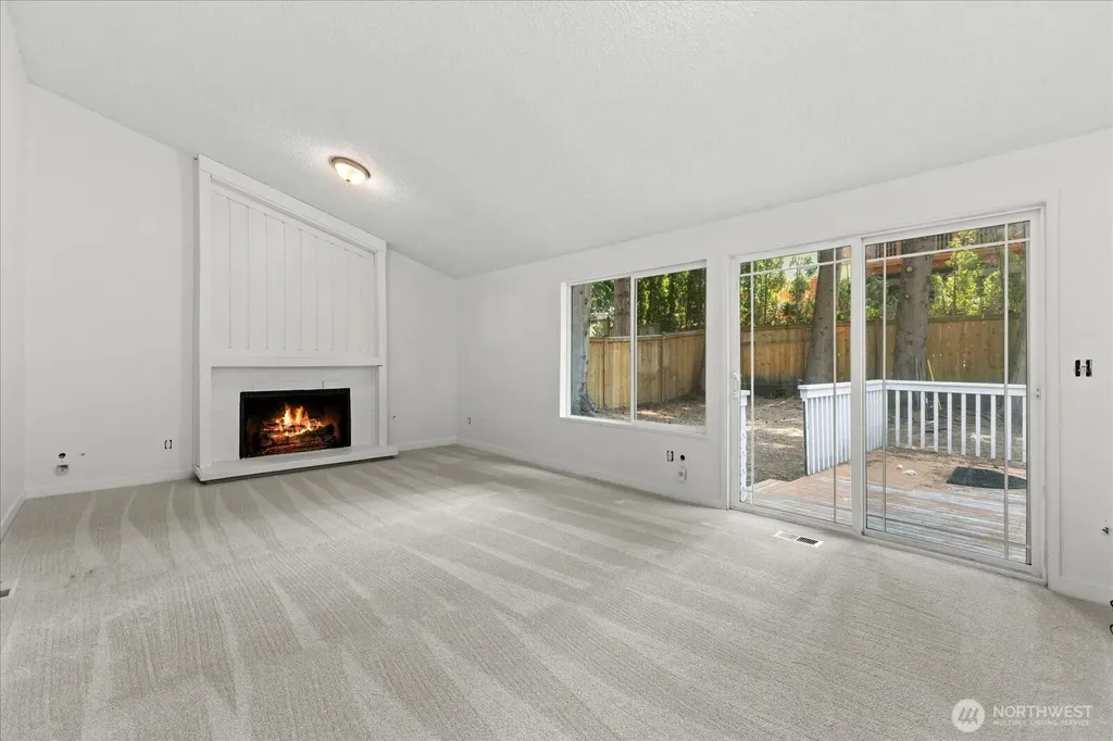 9121 NE 143rd Place Kirkland WA 98034