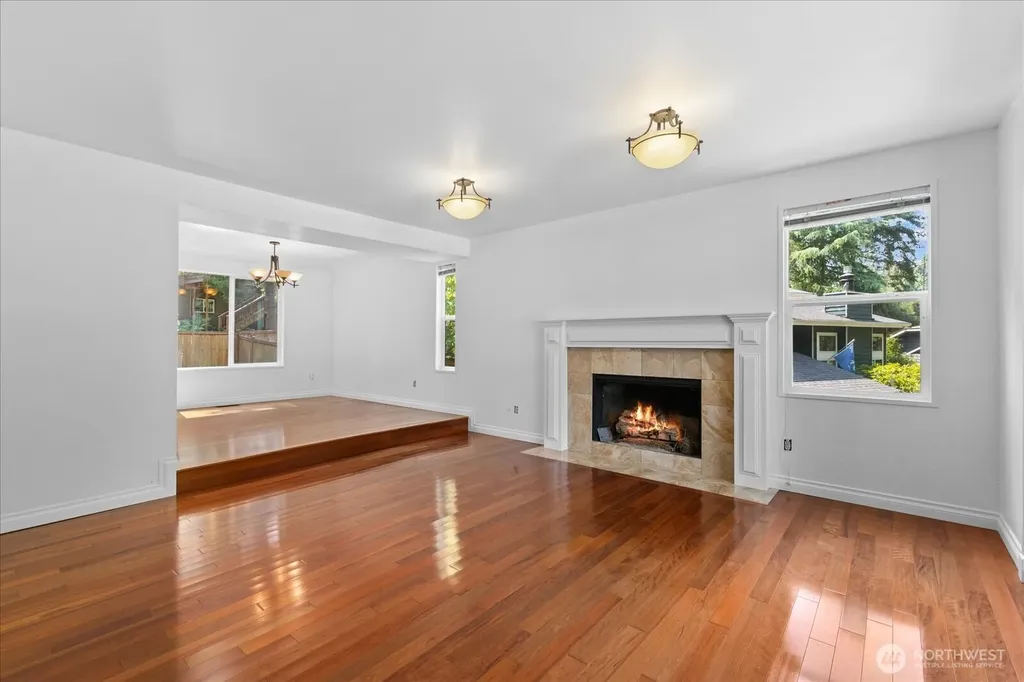 9121 NE 143rd Place Kirkland WA 98034