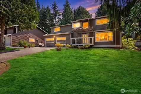 9121 NE 143rd Place Kirkland WA 98034