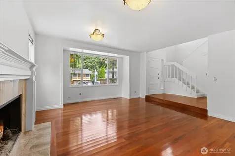 9121 NE 143rd Place Kirkland WA 98034