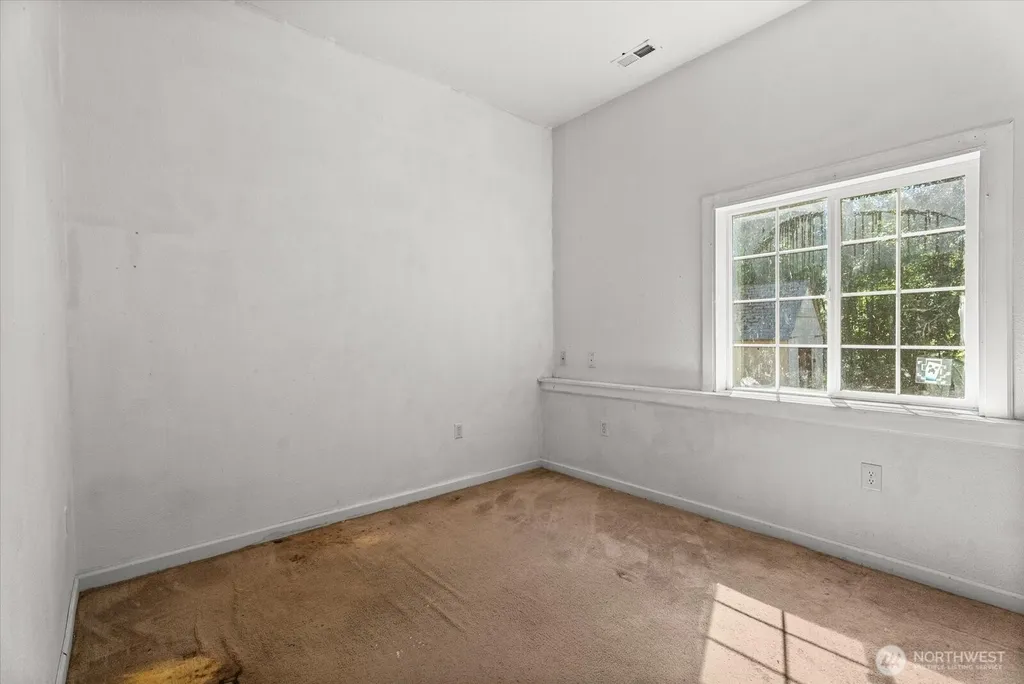 18711 82nd Avenue NE Kenmore WA 98028