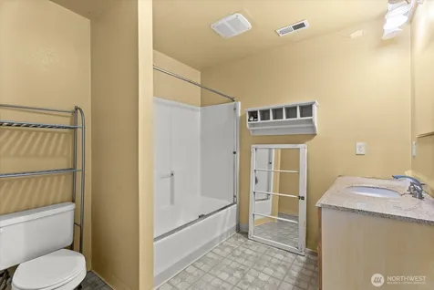 18711 82nd Avenue NE Kenmore WA 98028