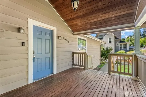 18711 82nd Avenue NE Kenmore WA 98028