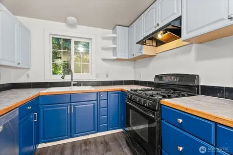 18711 82nd Avenue NE Kenmore WA 98028