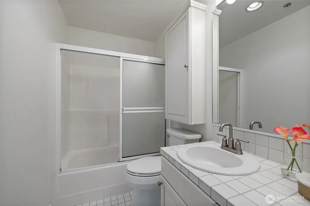 2405 N 30th Street Tacoma WA 98407
