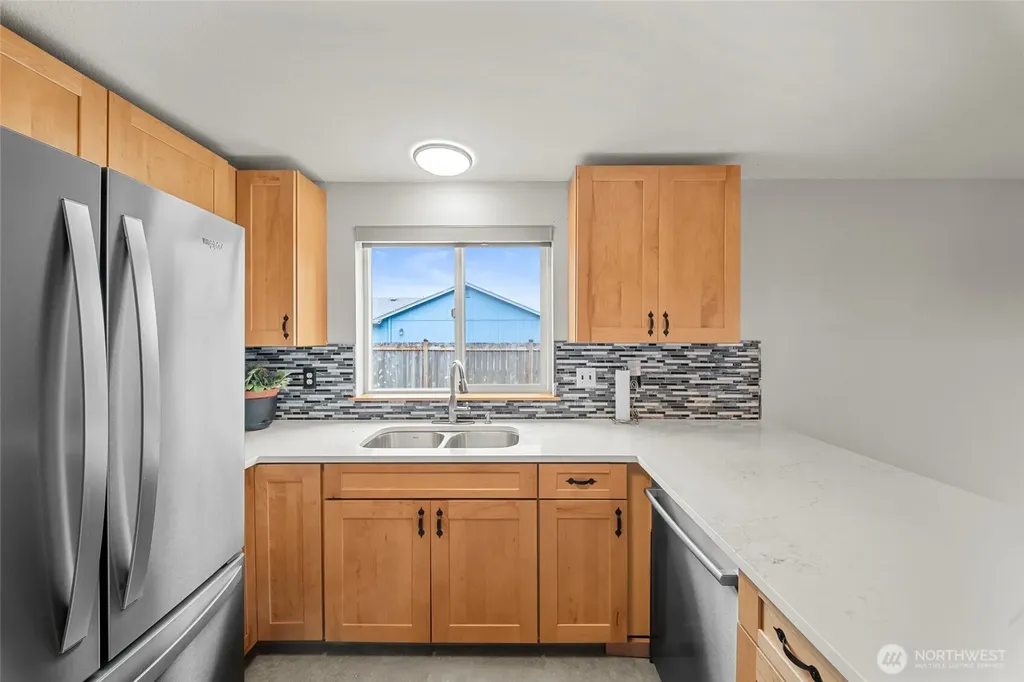 5931 184th Lane SW Rochester WA 98579