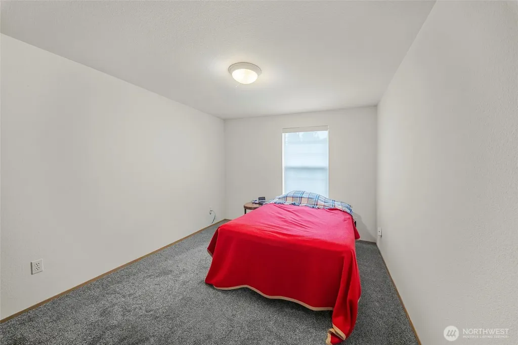 5931 184th Lane SW Rochester WA 98579