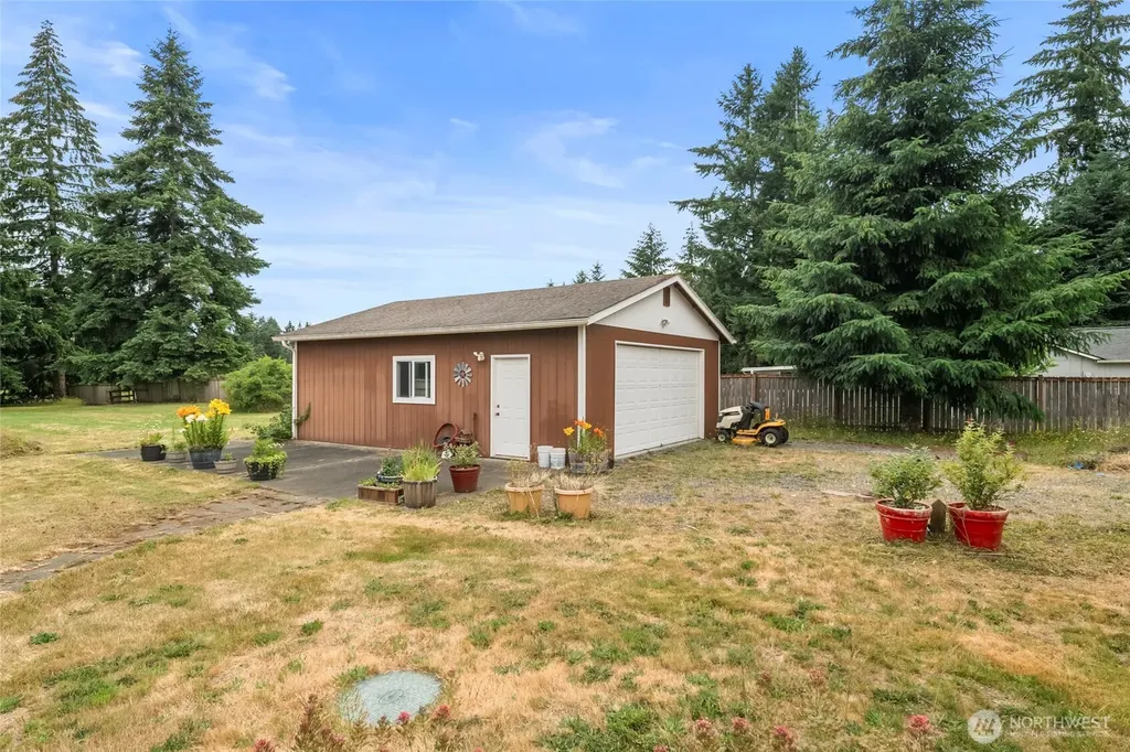 5931 184th Lane SW Rochester WA 98579
