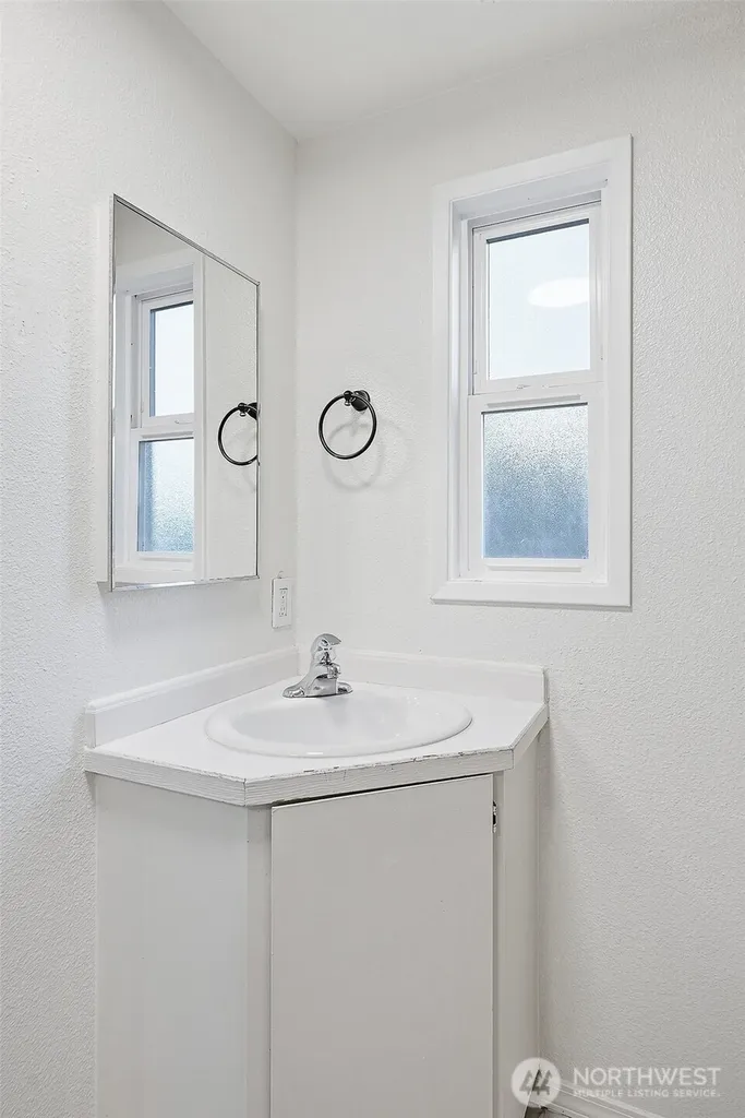 7901 196th Street SW Edmonds WA 98026