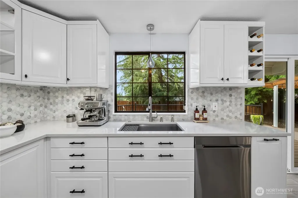 17508 NE 160th Street Woodinville WA 98072