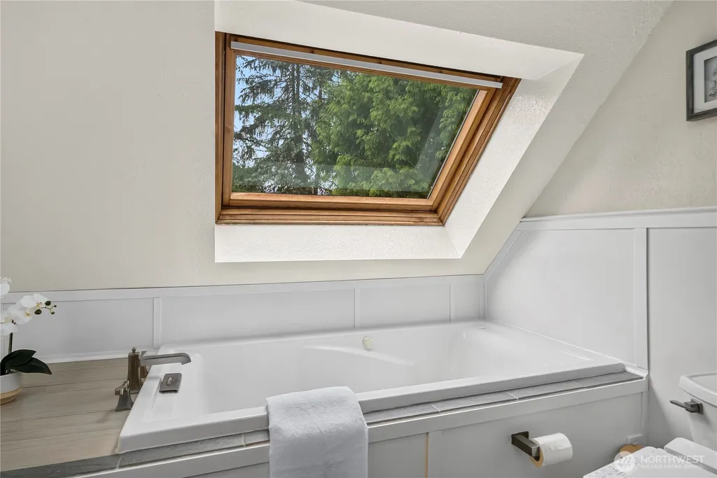 17508 NE 160th Street Woodinville WA 98072