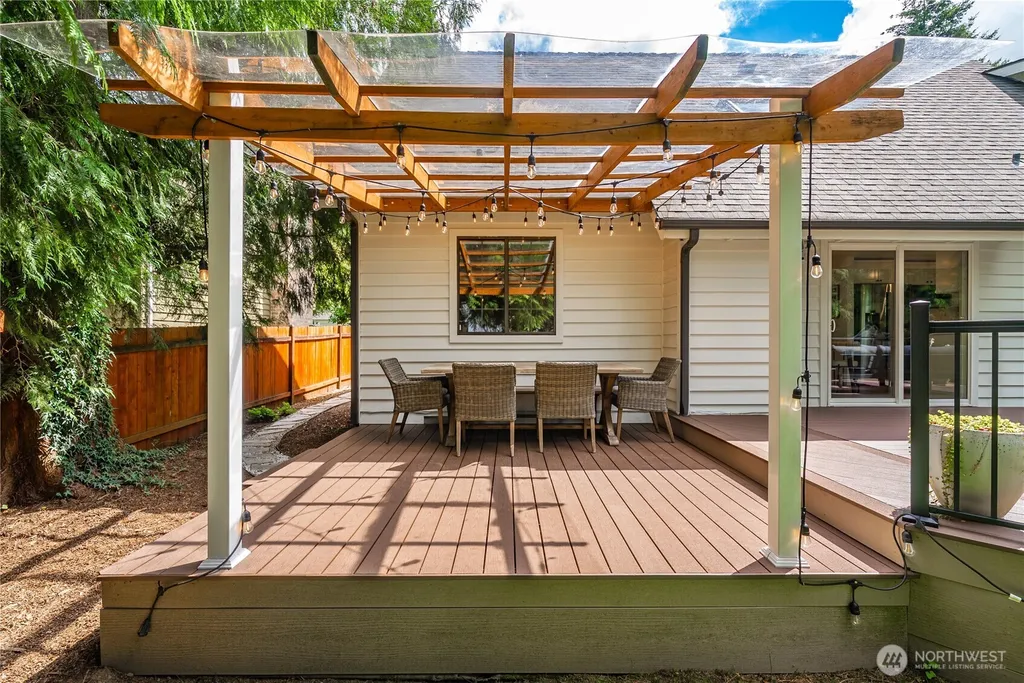 17508 NE 160th Street Woodinville WA 98072