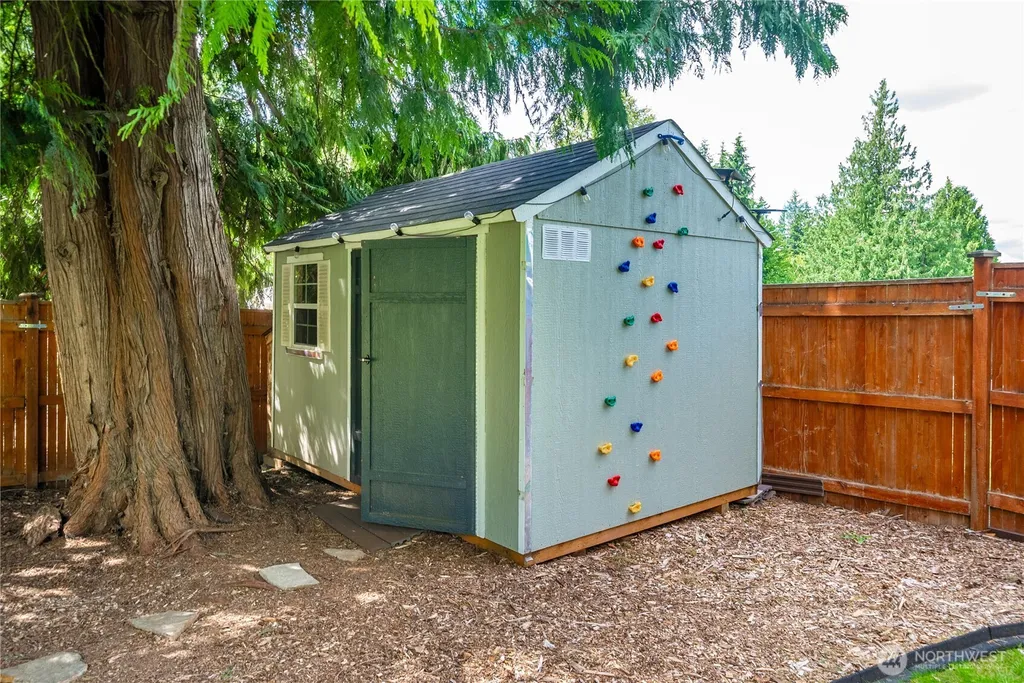 17508 NE 160th Street Woodinville WA 98072