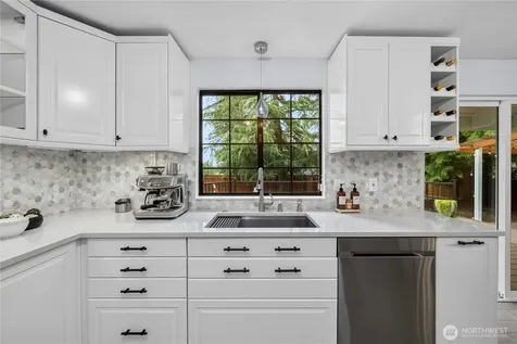 17508 NE 160th Street Woodinville WA 98072