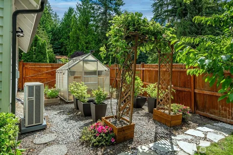 17508 NE 160th Street Woodinville WA 98072