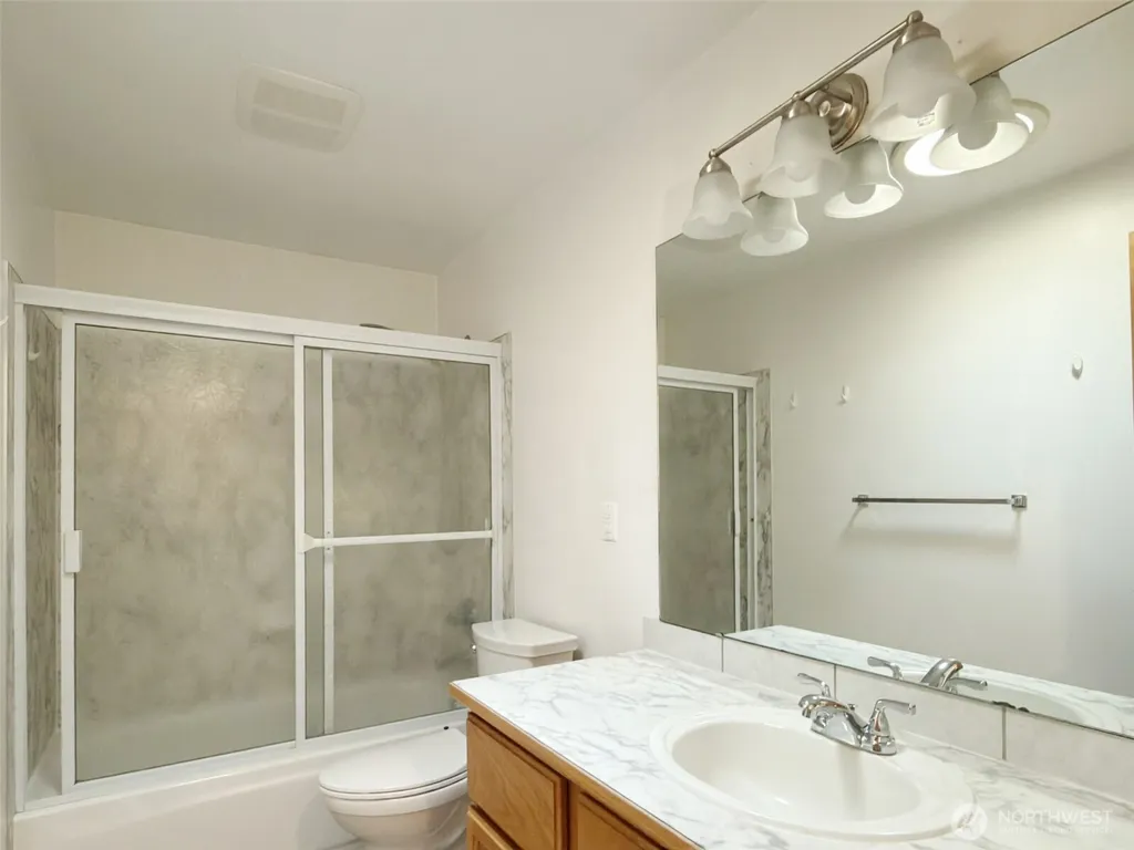 2539 S Graham Seattle WA 98108