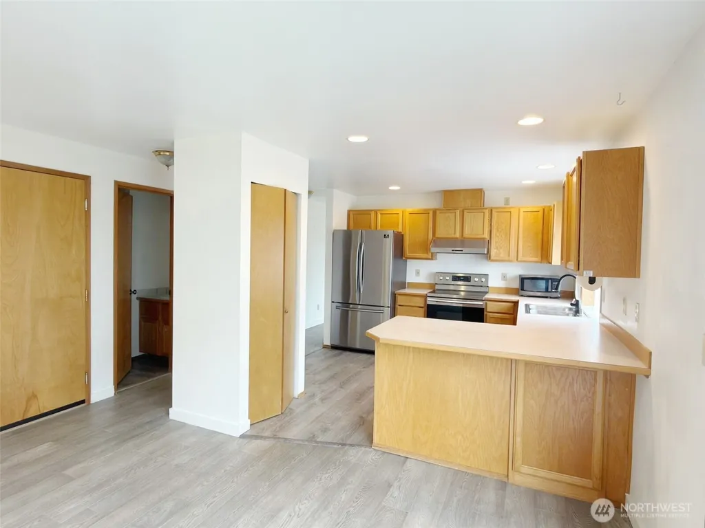 2539 S Graham Seattle WA 98108