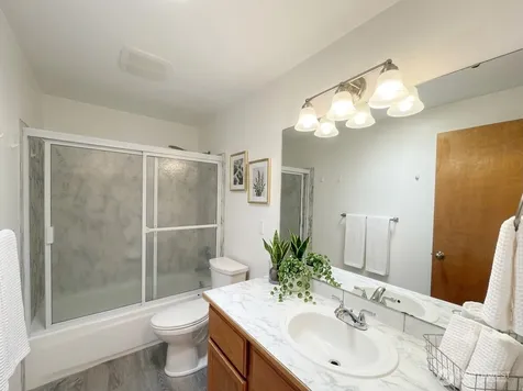 2539 S Graham Seattle WA 98108