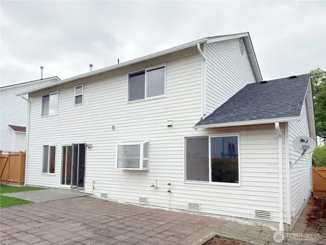 2539 S Graham Seattle WA 98108
