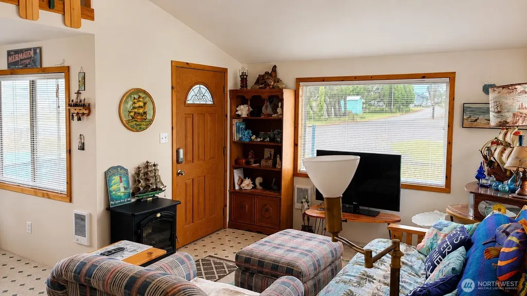 26202 R Street Ocean Park WA 98640