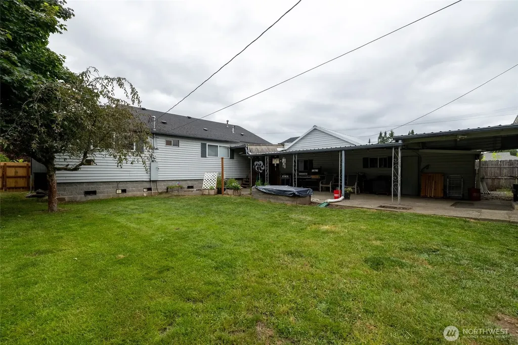 1128 H Street Centralia WA 98531
