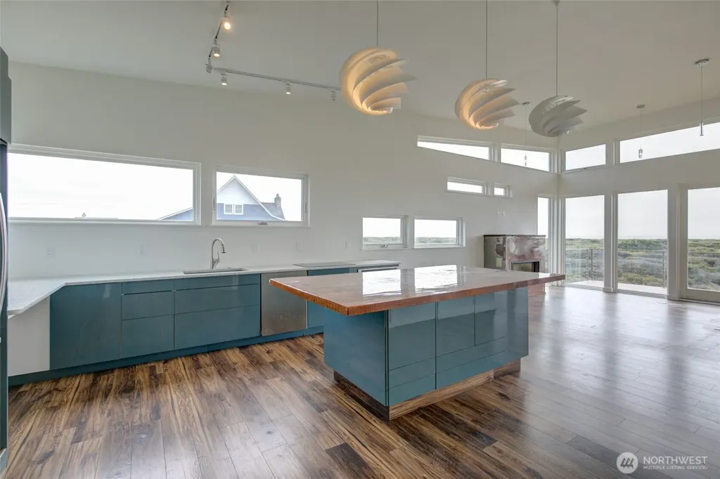 1065 Ocean Shores Boulevard SW Ocean Shores WA 98569