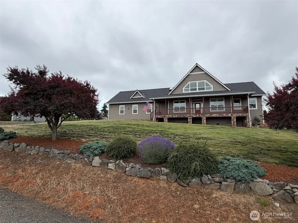 117 Garrett Loop Chehalis WA 98532
