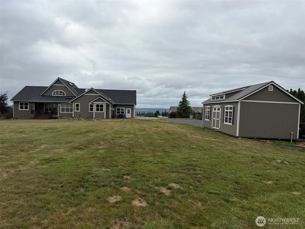 117 Garrett Loop Chehalis WA 98532