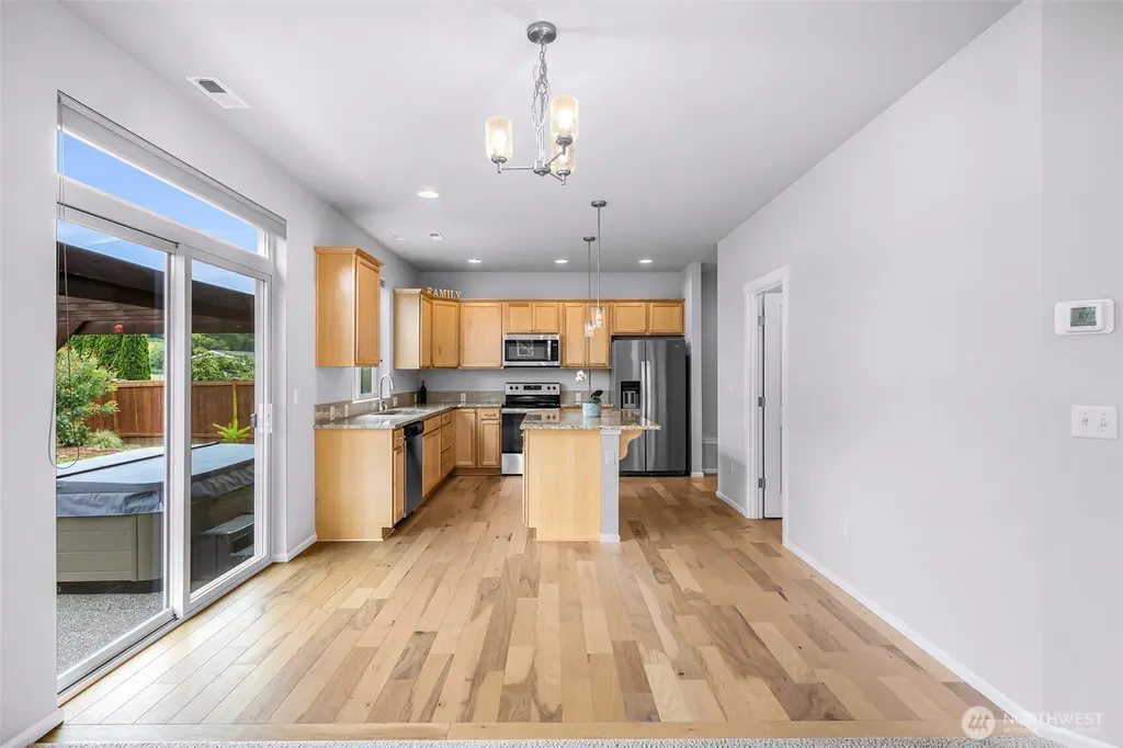 337 Cambridge Loop Sedro Woolley WA 98284