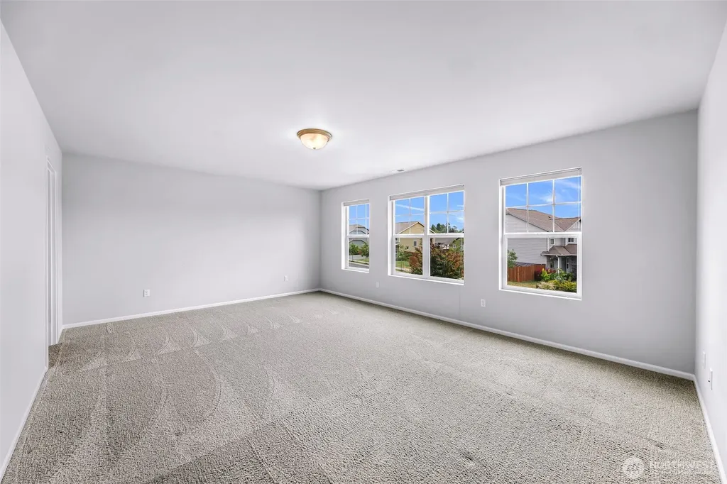 337 Cambridge Loop Sedro Woolley WA 98284