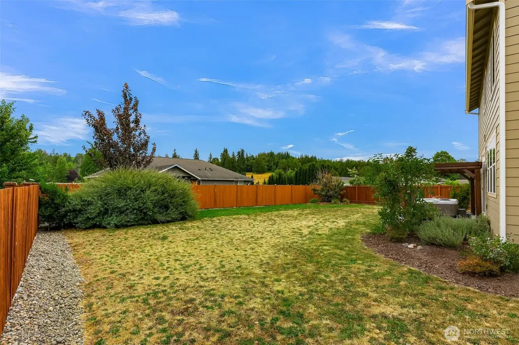 337 Cambridge Loop Sedro Woolley WA 98284