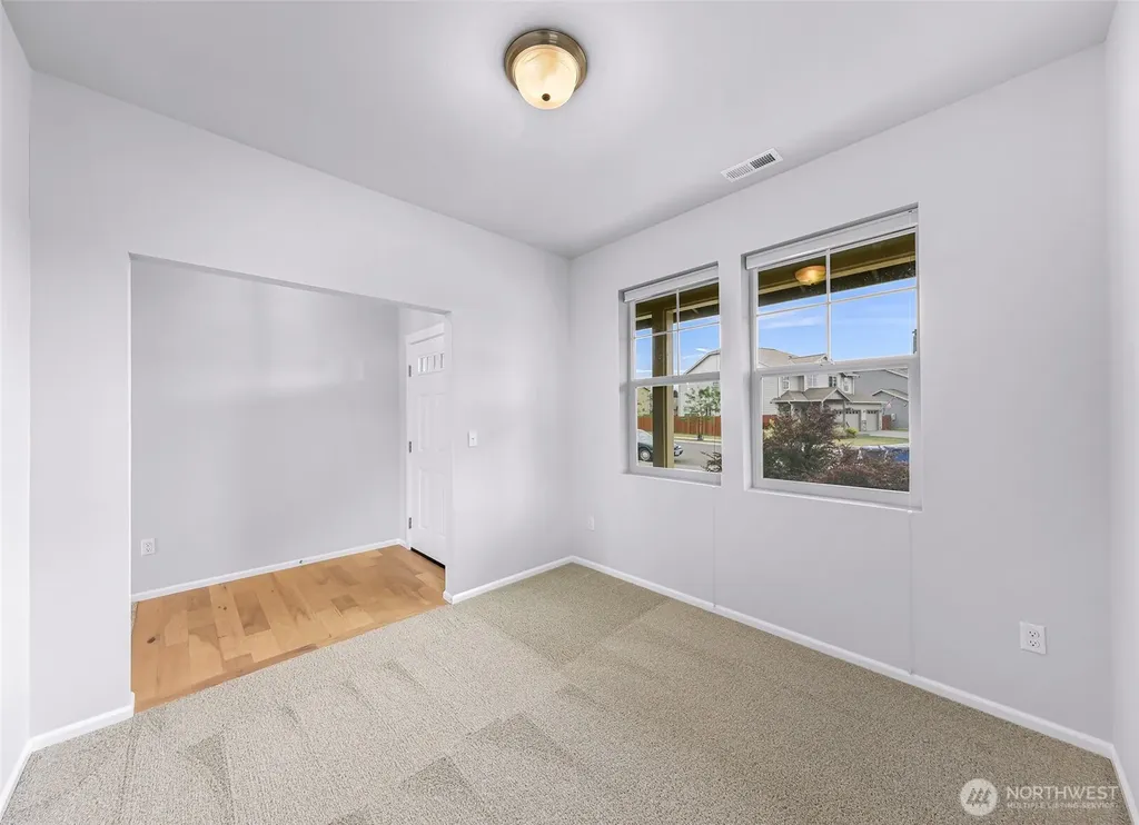 337 Cambridge Loop Sedro Woolley WA 98284